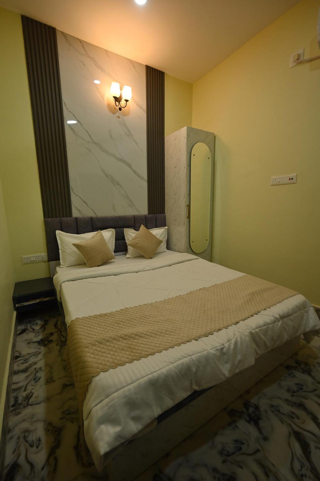 Hotel The Vintage Plaza Baripada Exteriér fotografie