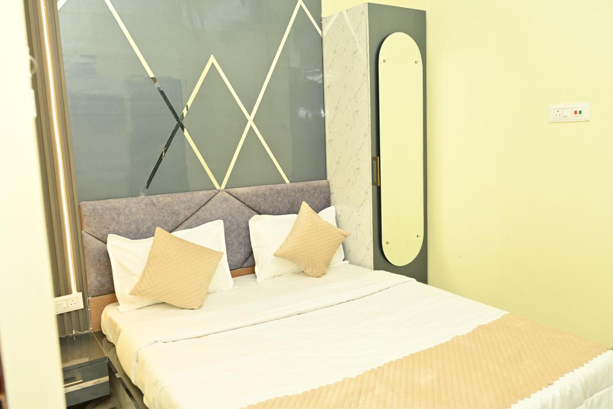 Hotel The Vintage Plaza Baripada Exteriér fotografie