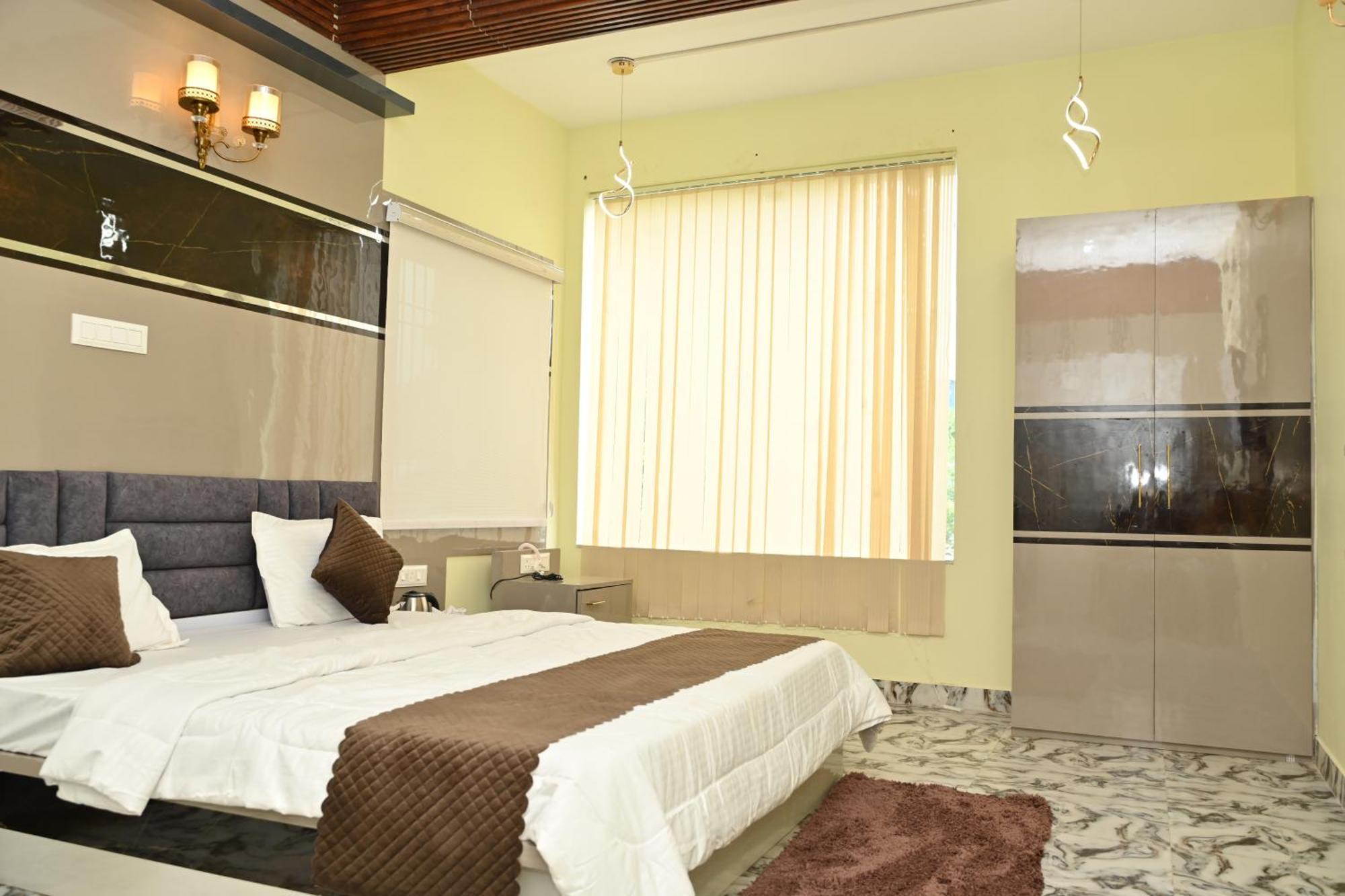 Hotel The Vintage Plaza Baripada Exteriér fotografie