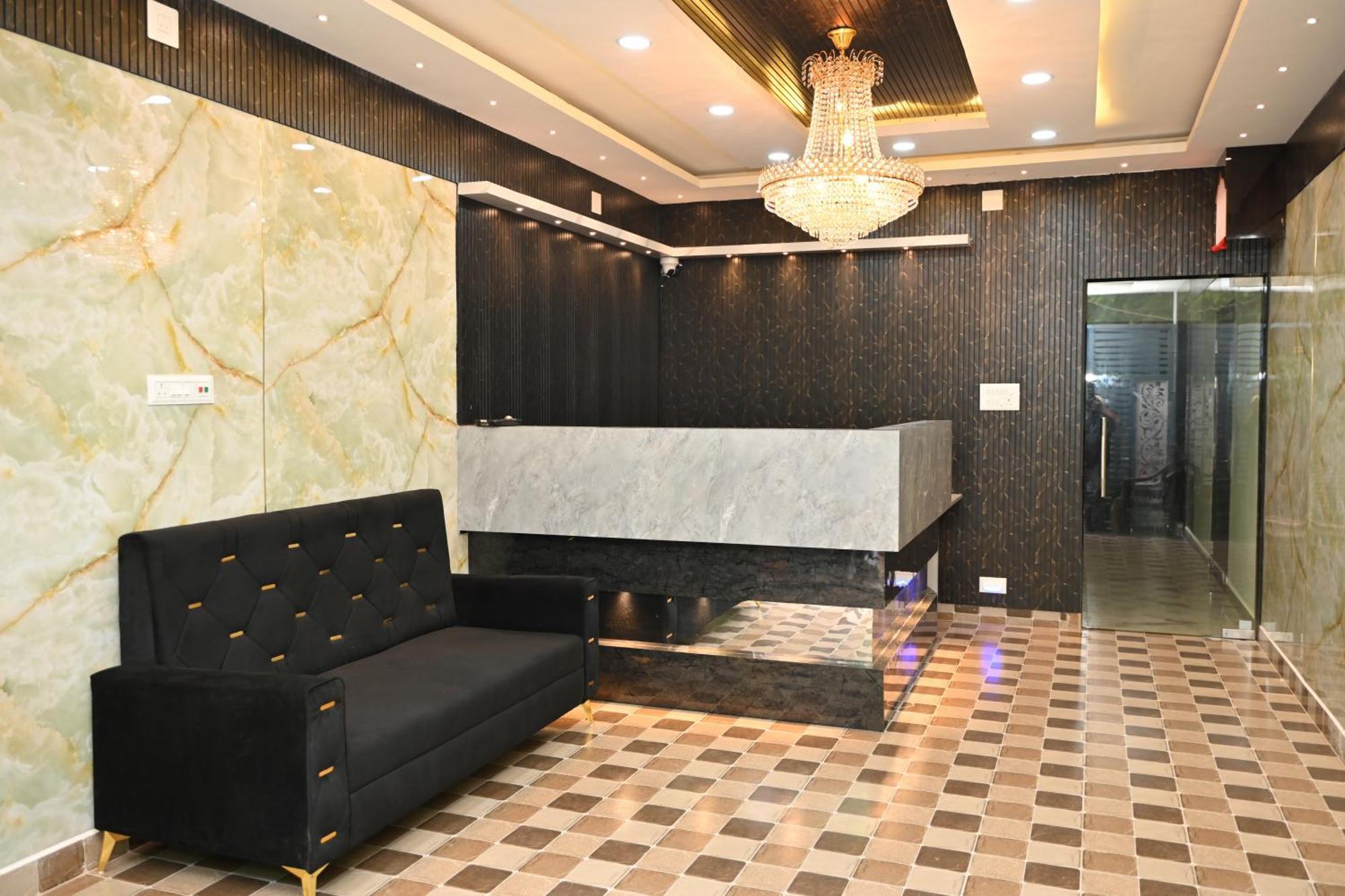 Hotel The Vintage Plaza Baripada Exteriér fotografie